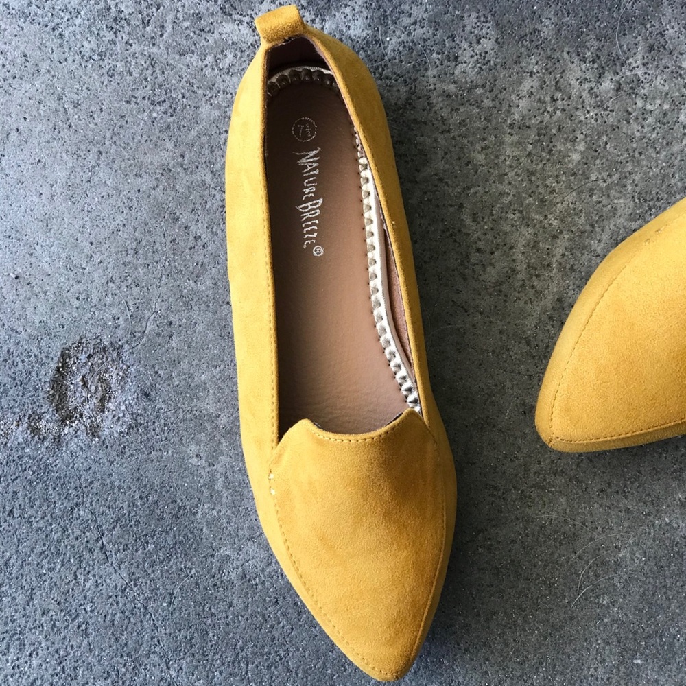 SZ 6 Mustard Yellow Pointed Toe Comfort Loafer - Picture 3 of 7